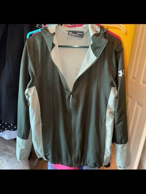 Under Armour Men’s Windbreaker Small